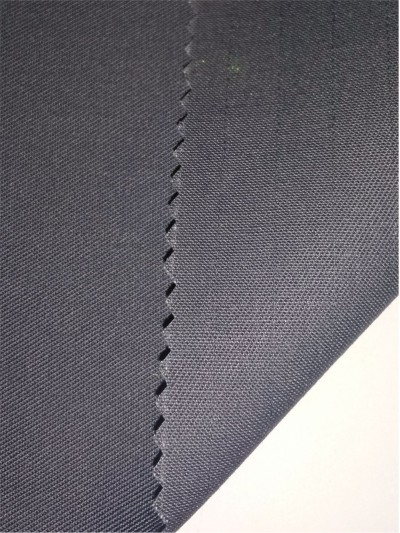 XX-FSSY/YULG  CVC 80/20 FR water-oilrepellent anti-static twill fabric 16S*16S/96*58 270GSM 側面照